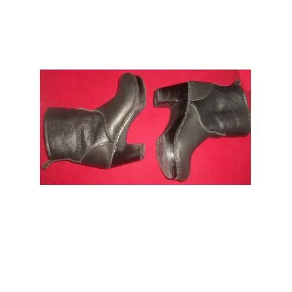 Sven No. 6 Store Black Leather Shearling Lined Handmade Pull-On Clog Boots - Picture 4 of 9